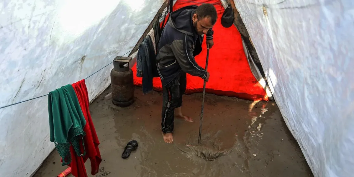 Gaza Storms Flood Tent Camps With Sewage, Destroying Tents And Supplies