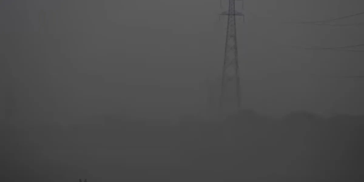 Delhi Air Quality Worsens to ‘Severe’ as Health Emergencies Spike