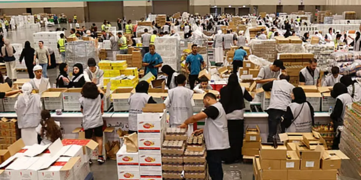 UAE Volunteers Pack 10 Million Meals For Gaza Relief Effort