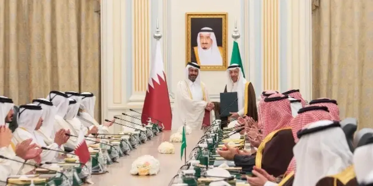 Saudi Arabia, Qatar Sign Deal to Launch High-Speed Rail Link in Six Years