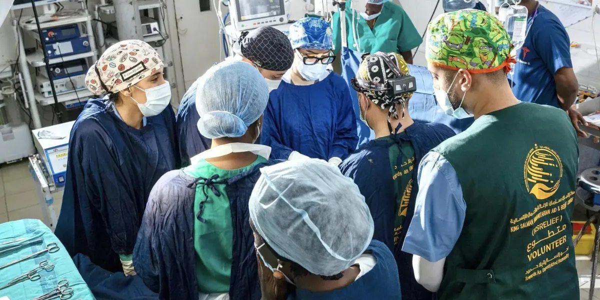 KSrelief Conducts Volunteer OBGYN Surgery Campaign in Gambia