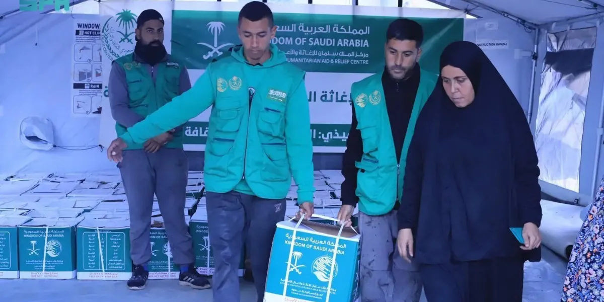 KSrelief Distributes Food Aid to Families in Jabalia Camp, Gaza