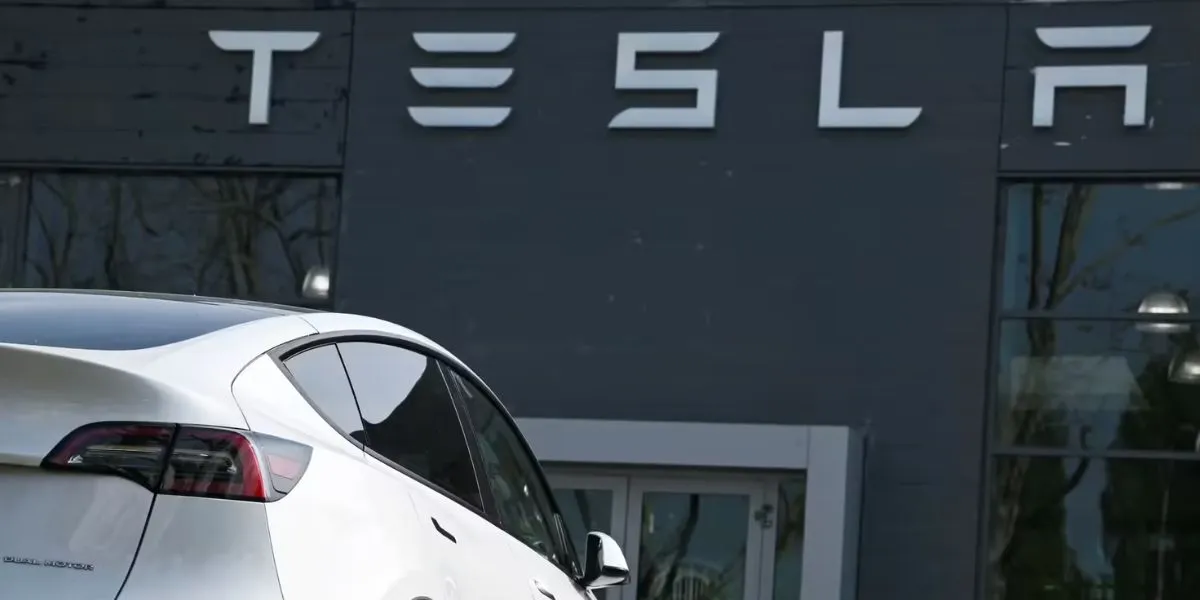 Tesla Q4 Vehicle Deliveries Expected To Fall Amid Tax Credit Expiry