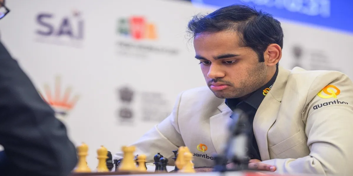 Magnus Carlsen Clinches Record Ninth World Blitz Title; Arjun Erigaisi Wins Bronze
