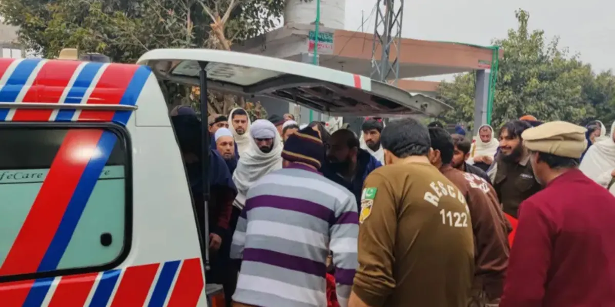 IED Attack Kills 1, Injures 11 in Lakki Marwat Bus Incident