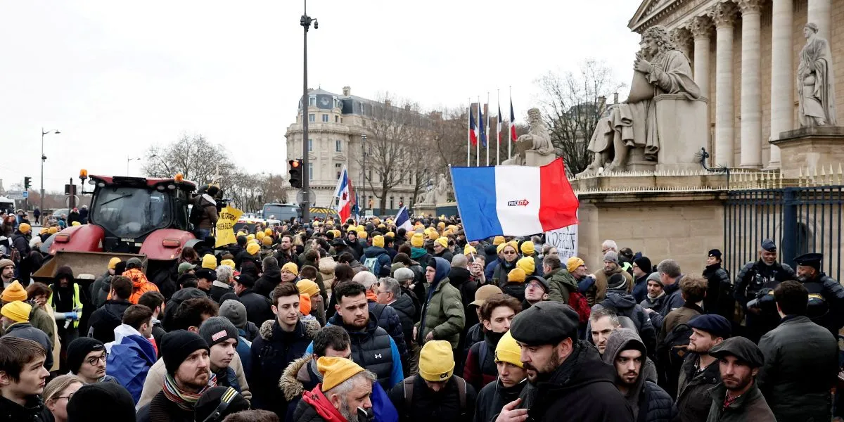 French Opposition Files No-Confidence Motions Over EU-Mercosur Trade Deal