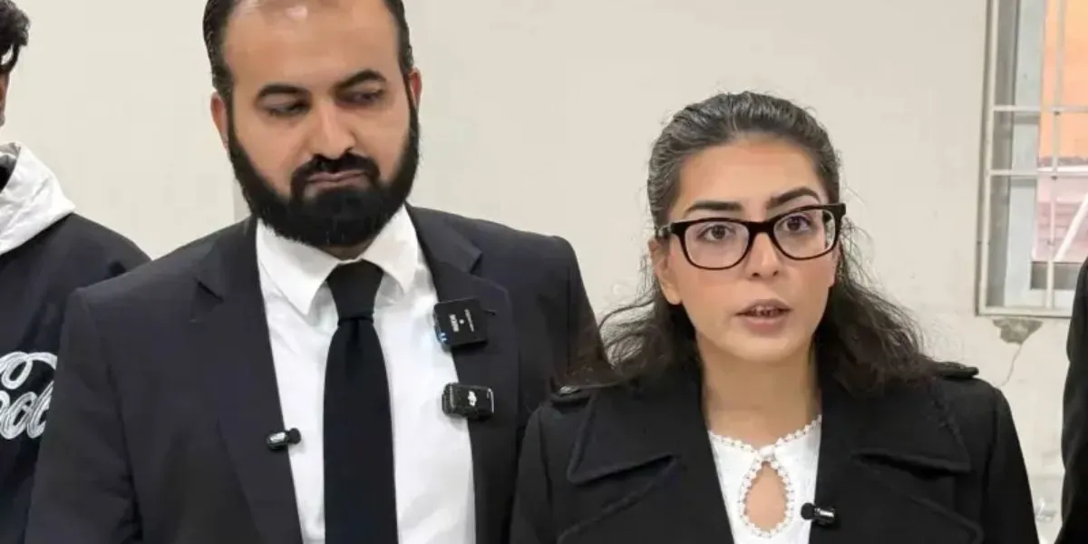 Islamabad Lawyers Strike Outside IHC Over Imaan And Hadi 17 Years Sentence