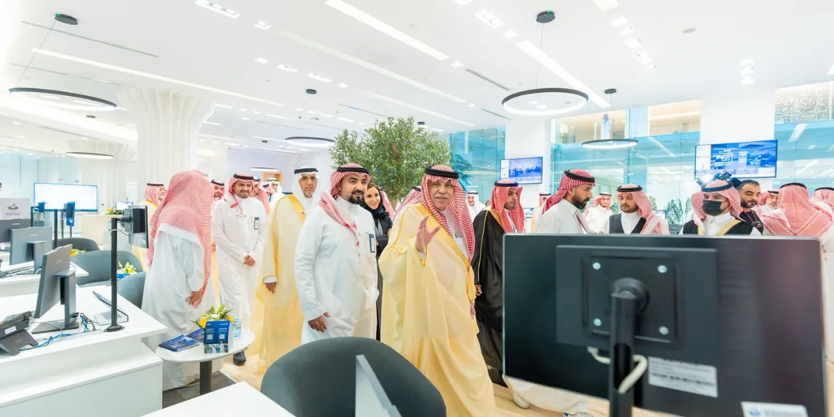 Al‑Qasabi Opens Saudi Business Center Branch in Makkah with Local Leaders