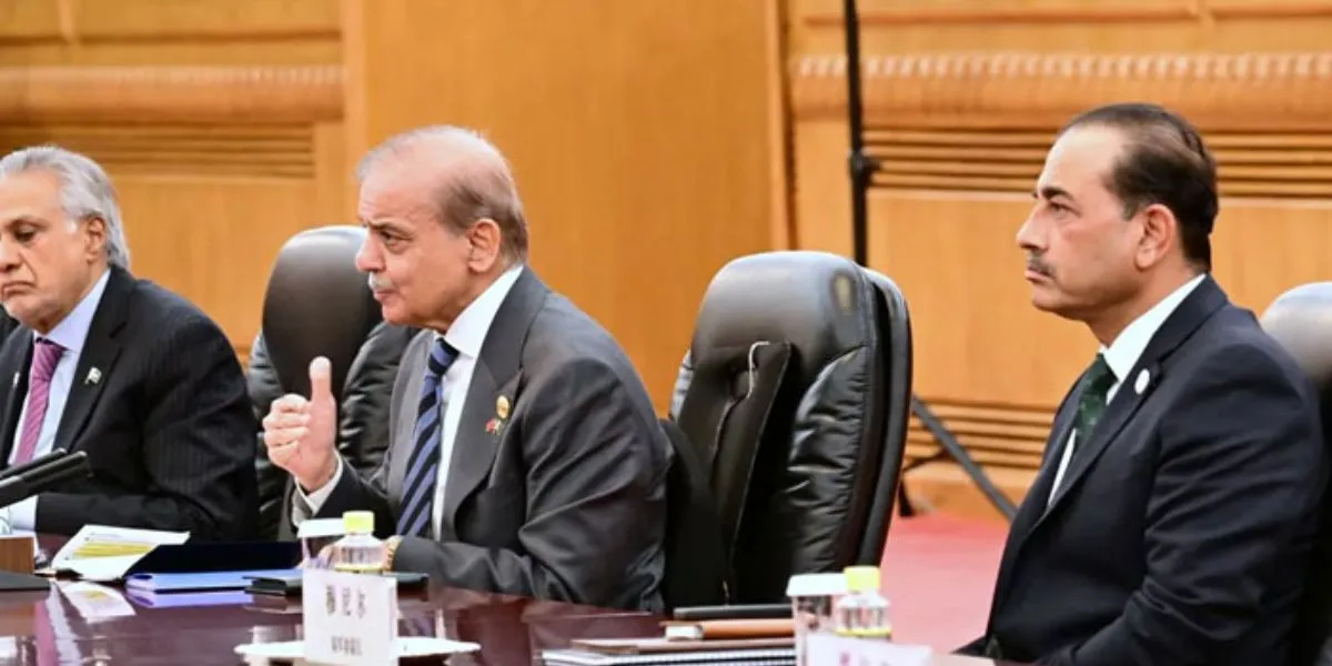 Pakistan Maintains Low Profile Facilitating Sensitive US Iran Dialogue 