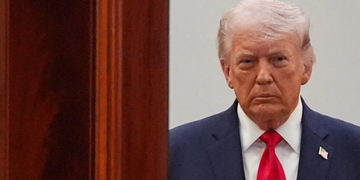 World Today | Hungary Election Shake-Up, Spain Anti-War Surge, Crimea Crash, Guthrie Return And Artemis II Record