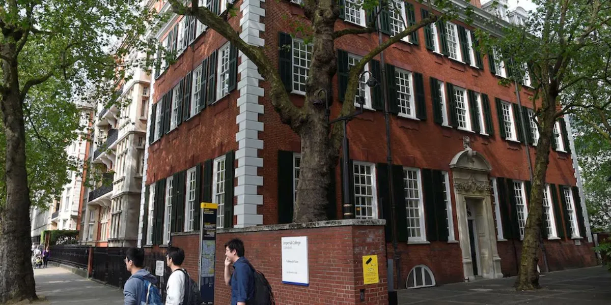 UK Caps Student Loan Interest Rates At 6% September