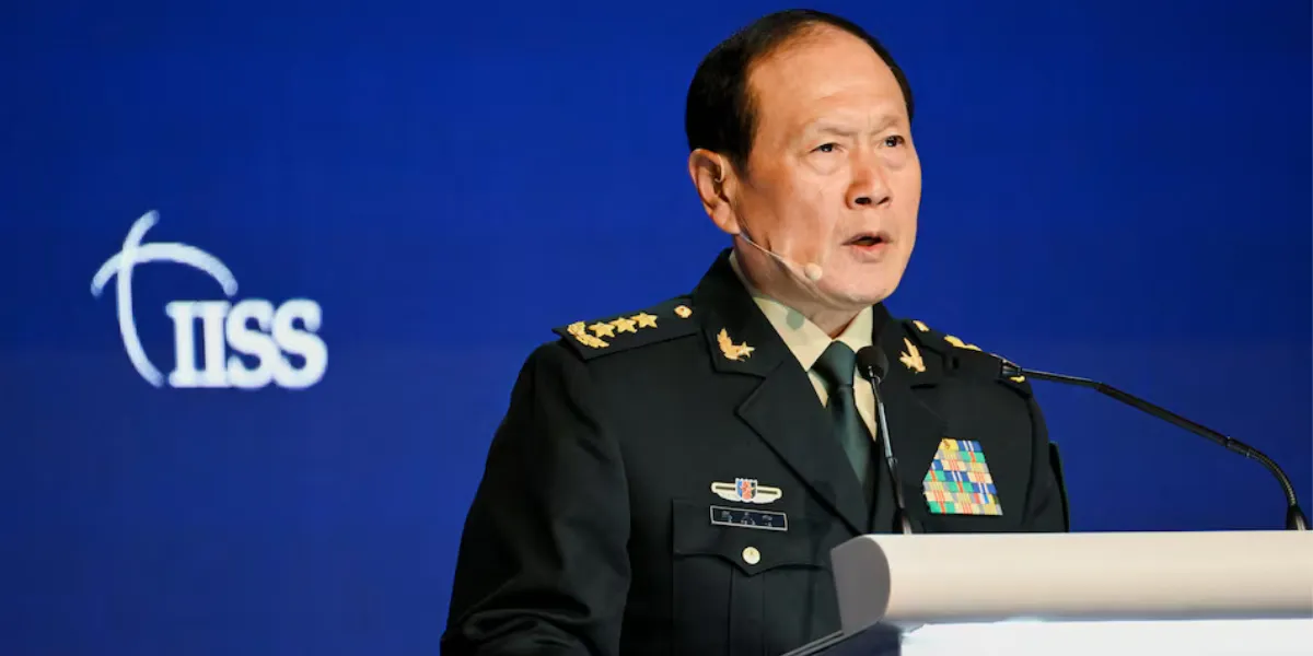 China Sentences Former Defence Ministers to Death with Reprieve