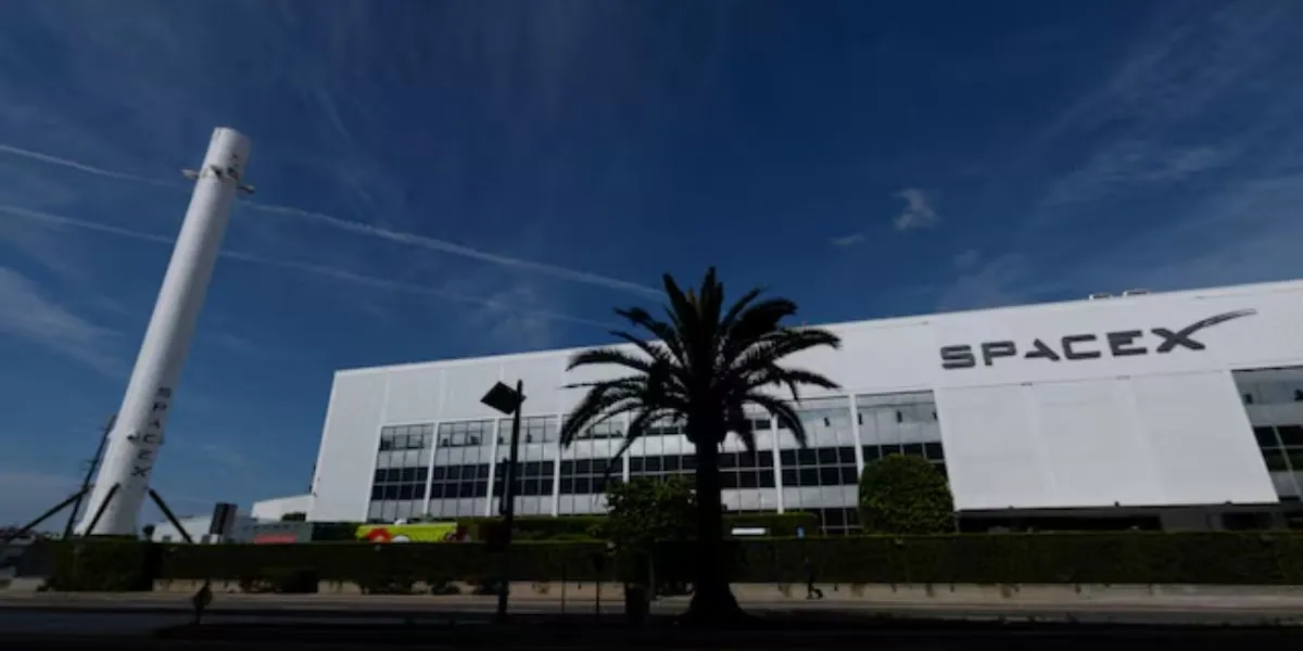 SpaceX Fast-Tracks Nasdaq IPO With Record $1.75 Trillion Valuation Target
