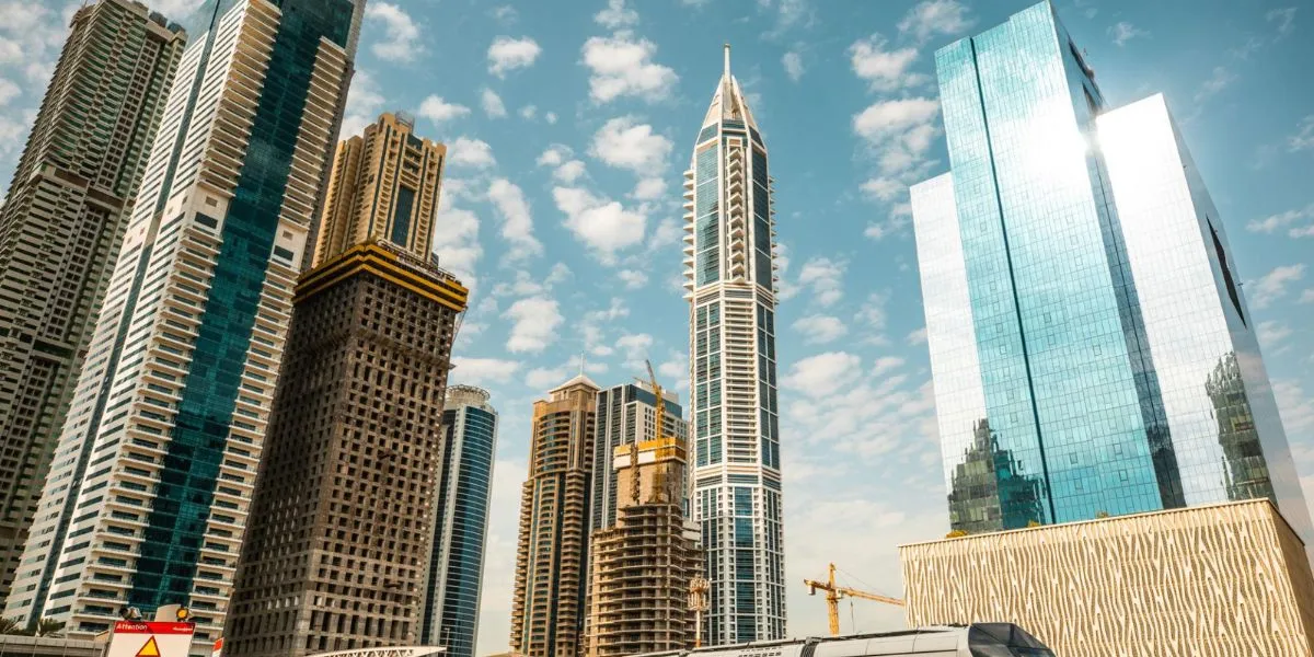 UAE Today | Dubai Police Innovation, Abu Dhabi Partnerships, Dubai Incentives and Sharjah Urban Projects