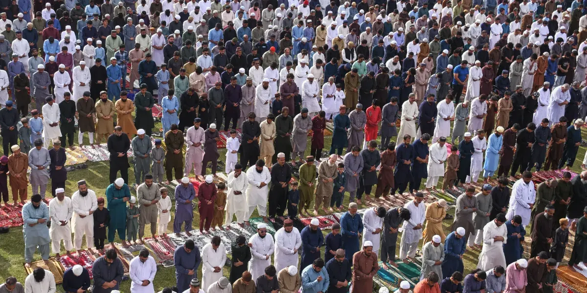 Pakistan Today | Eid ul Azha Celebrations, China Joint Statement, Heatwave challenges & Diaspora Remittances