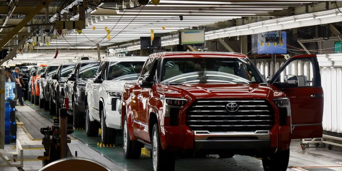 US Plans Raise North American Auto Content Rule To 82 %
