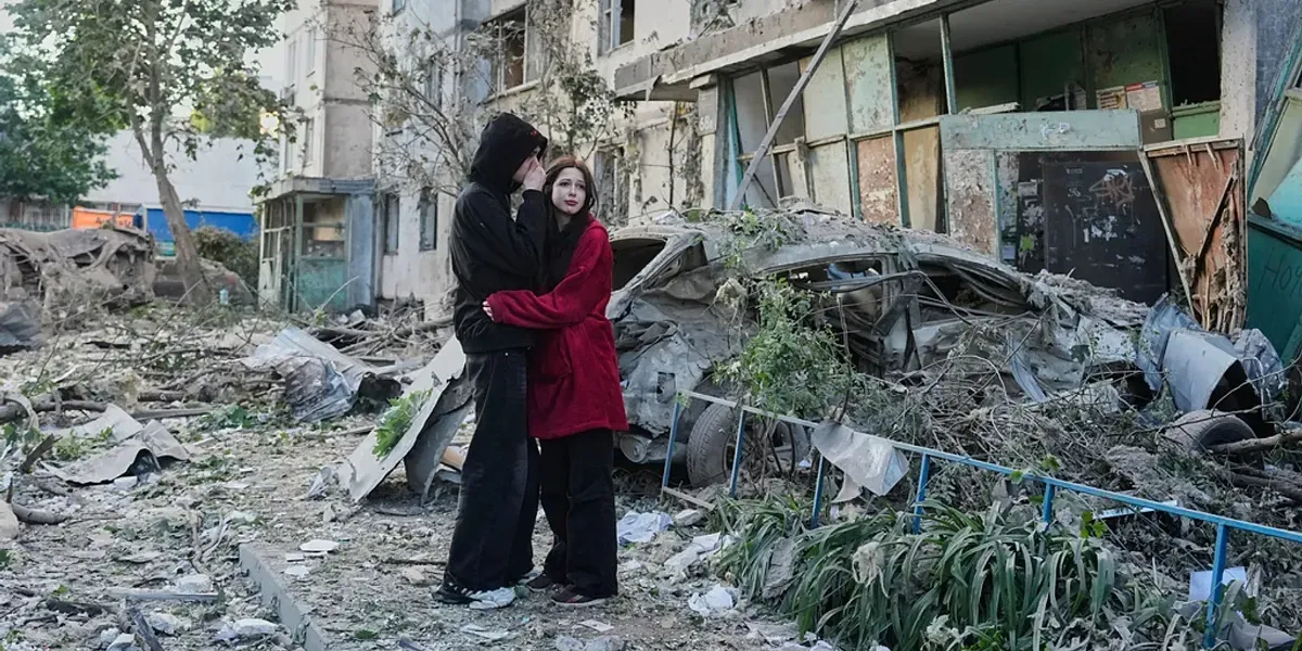 Ukraine | Russian Missiles Strike Kyiv and Dnipro, Kill at Least 11