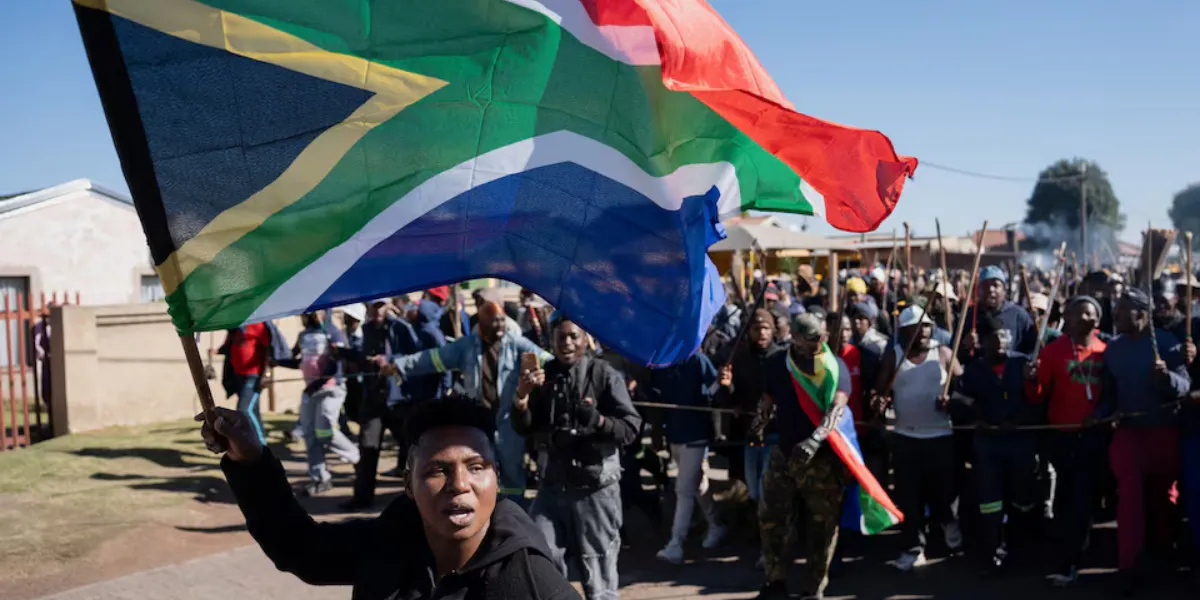 Africa Today | Chagos Sovereignty Dispute, South Africa Economic Pressures, Congo Ebola Cases, and Nigeria Hostage Rescue