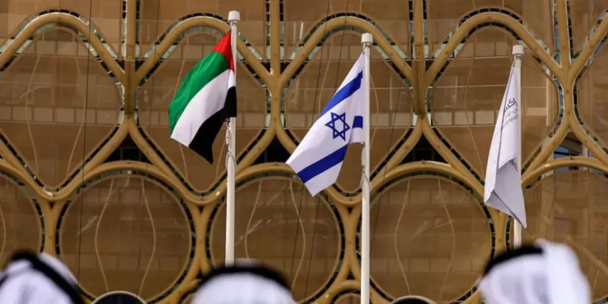 Middle East Update | Jerusalem Embassy Row, US–Iran Deal Tensions, Netanyahu Criticism, Iraq Militias Surge, Hormuz Diplomacy Intensifies