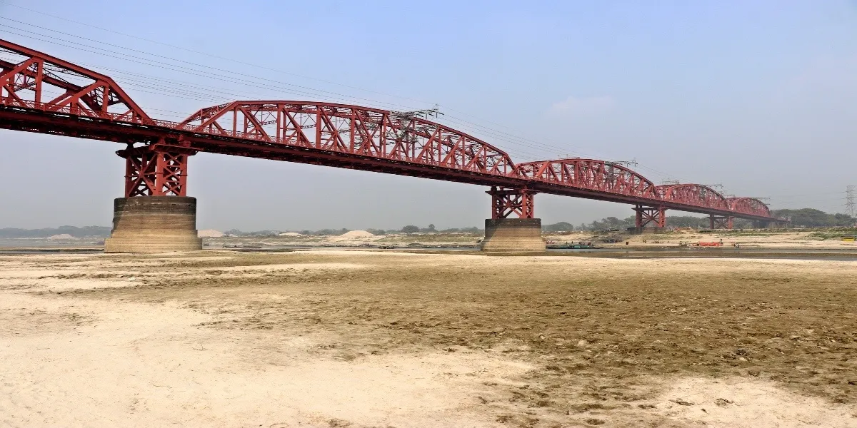 Bangladesh | Infrastructure Boost, Flood Concerns, Economic Moves and Political Developments Dominate Headlines