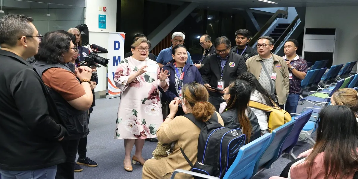 24 Filipinos Released from Russia Return Home After Diplomatic Efforts