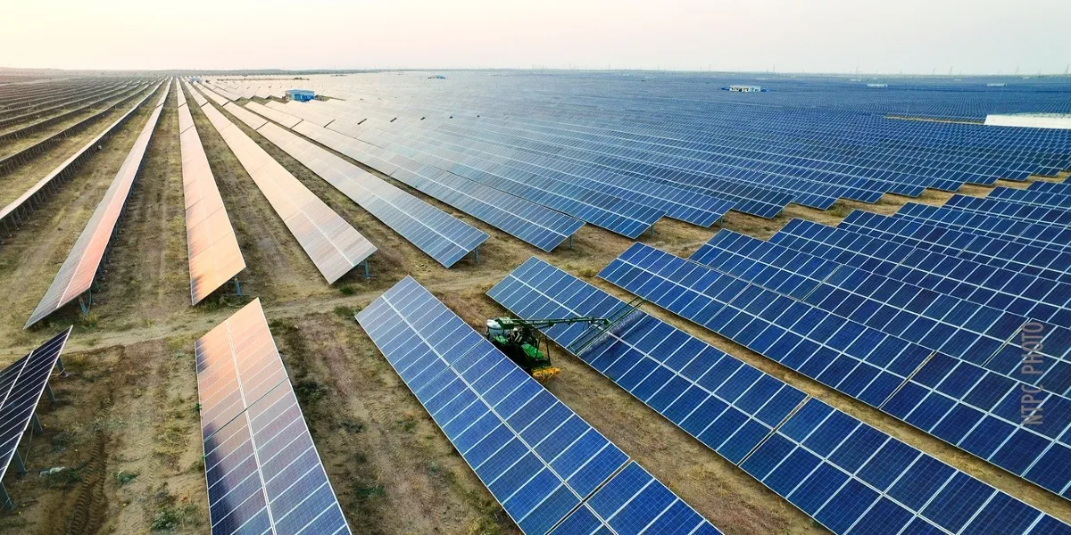 Sri Lanka Today: Solar Power Reform, Crime Crackdown, Tax Changes and Investment Drive Lead Headlines