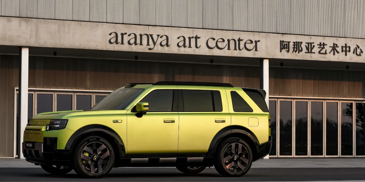 FREELANDER 8 First Edition and Three Exclusive Paint Finishes Unveiled at Aranya Theatre Festival