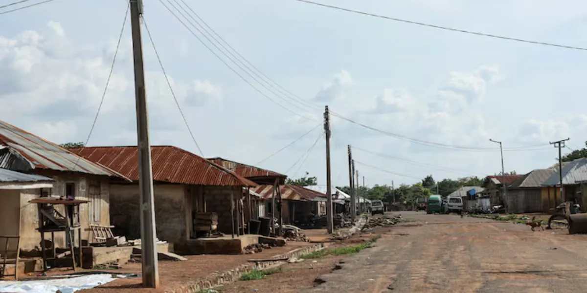 Africa Today | Nigeria Rescues Kidnapped Students, Sudan Peace Efforts Continue, Algeria-Mali Airspace Reopens & South Africa Tackles Disease Outbreak