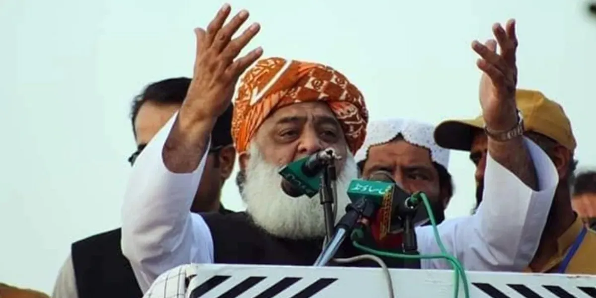 Pakistan | Maulana Fazlur Rehman Faces Legal Petition Over Remarks on Army Duty and Salaries