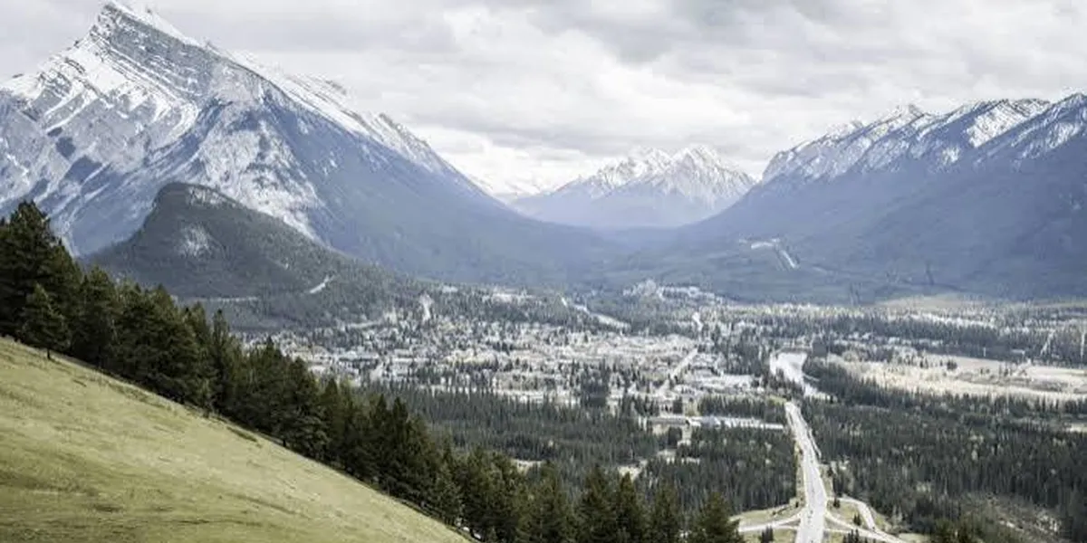 Canada Today | Trump Says He "Doesn't Care" About Updating CUSMA, Angus Reid Poll Shows Canadians Resolute Against Tariffs, Calgary Hiker Dies On Mount Temple