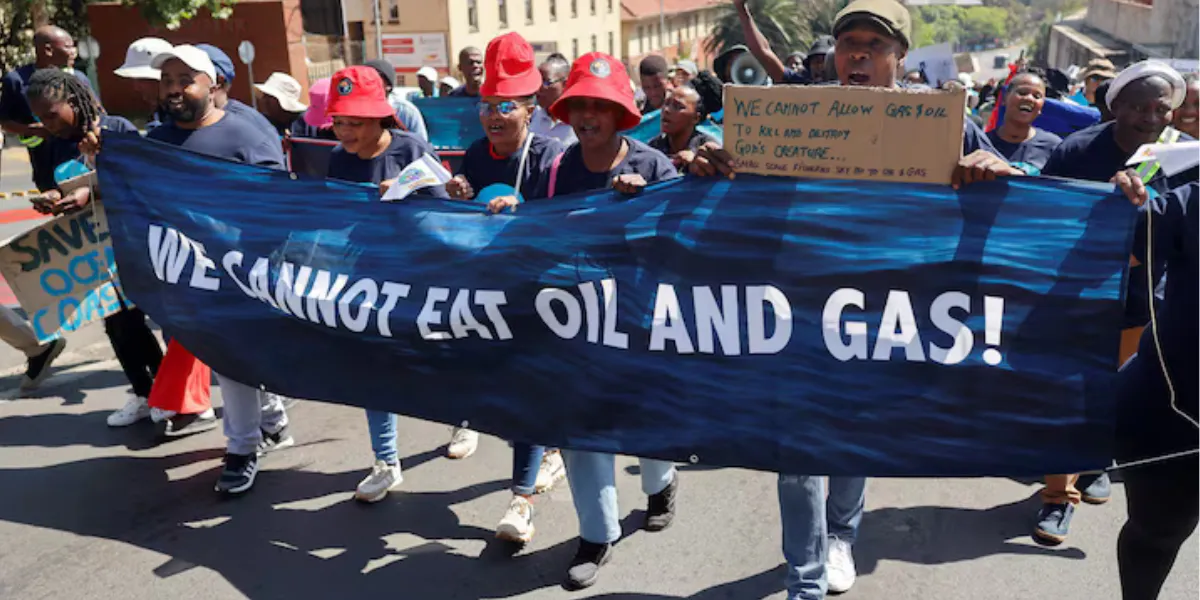 Africa Today | Africa’s Energy Race, Ebola Crisis and Algeria Bus Disaster Highlight Major Regional Developments