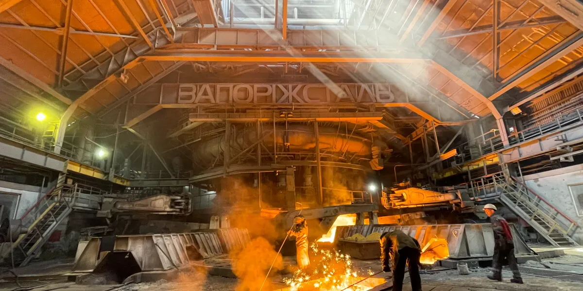 Russia Today | Zaporizhstal Steel Plant Ablaze, New Bipartisan Sanctions Bill Filed In Congress, Russia's Foreign Trade Rebounds Despite War