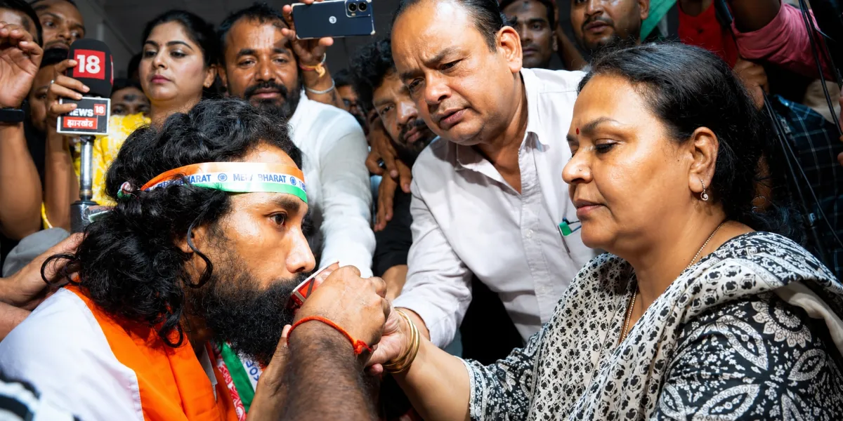 Jharkhand Exam Row: Devendra Mahto’s ‘Historic Win’ Creates a New Fight Over 2,000 Jobs loss 