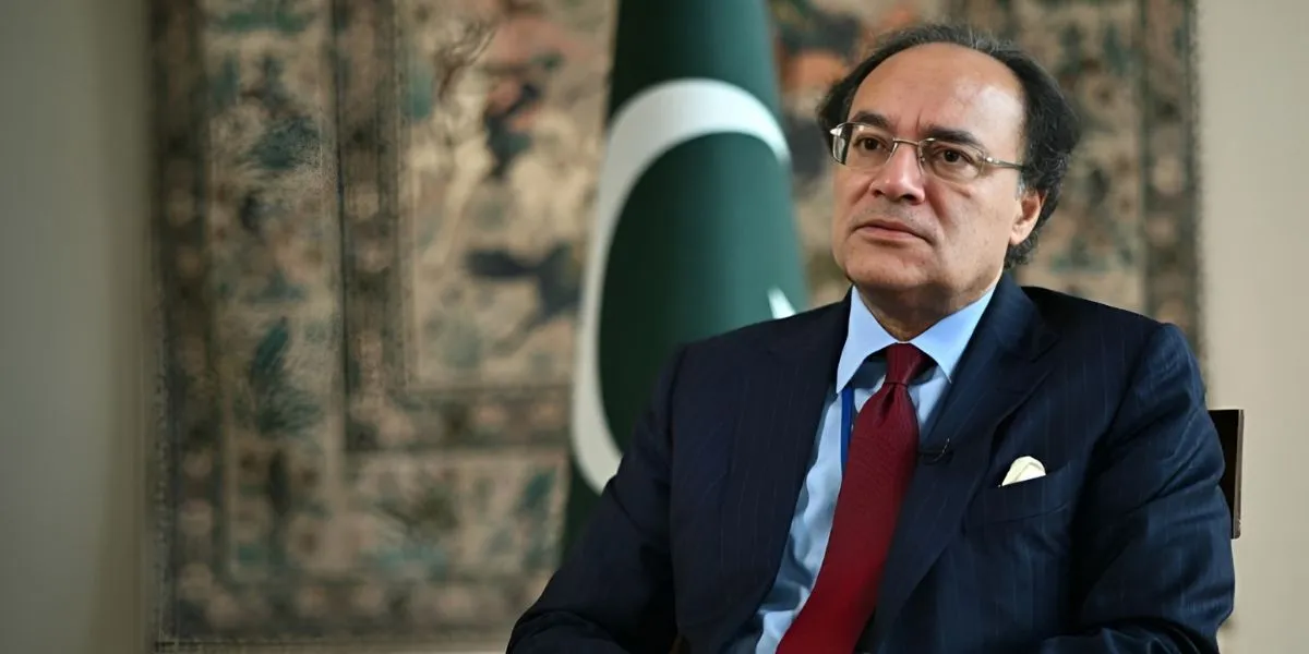 Pakistan Today | Iran Pakistan Talks, Imran Transfer Reviewed, Korea CEPA Advances & Defence Bills Approved