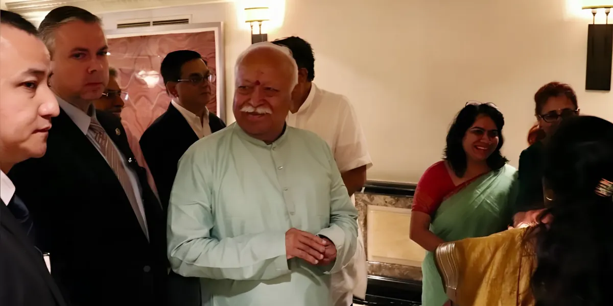 USA | Mohan Bhagwat Arrives in New York Amid Mounting Pressure to Cancel RSS Event 