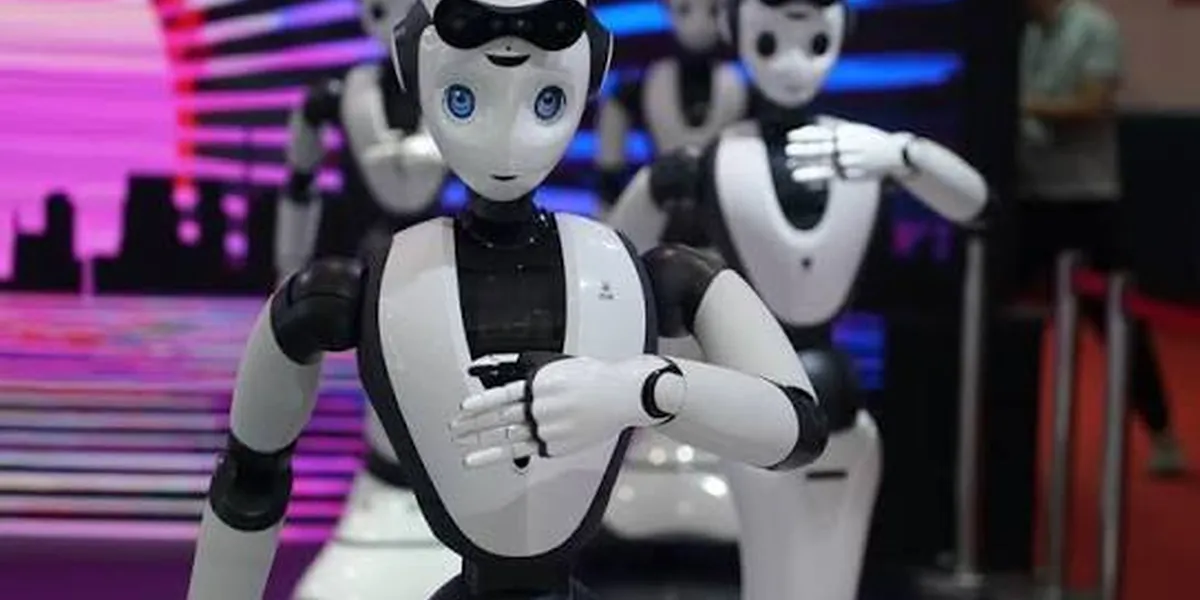 China Today | Beijing Warns US Sanctions Will Intensify Iran Tensions, Showcases Humanoid Robot Breakthroughs & Chinese Jets Train With Egypt