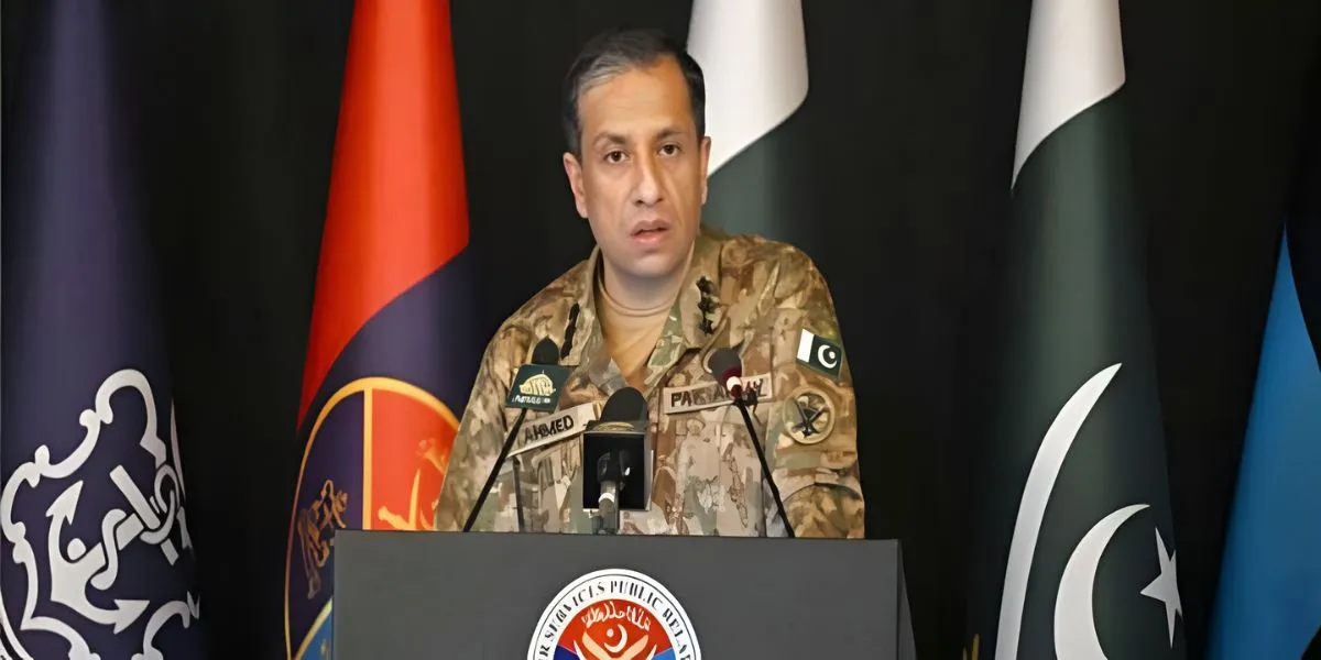Pakistan Today | Mecca Defence Pact Clarification, Saudi Ties & Fuel Dispute Shape Pakistan’s Regional Outlook