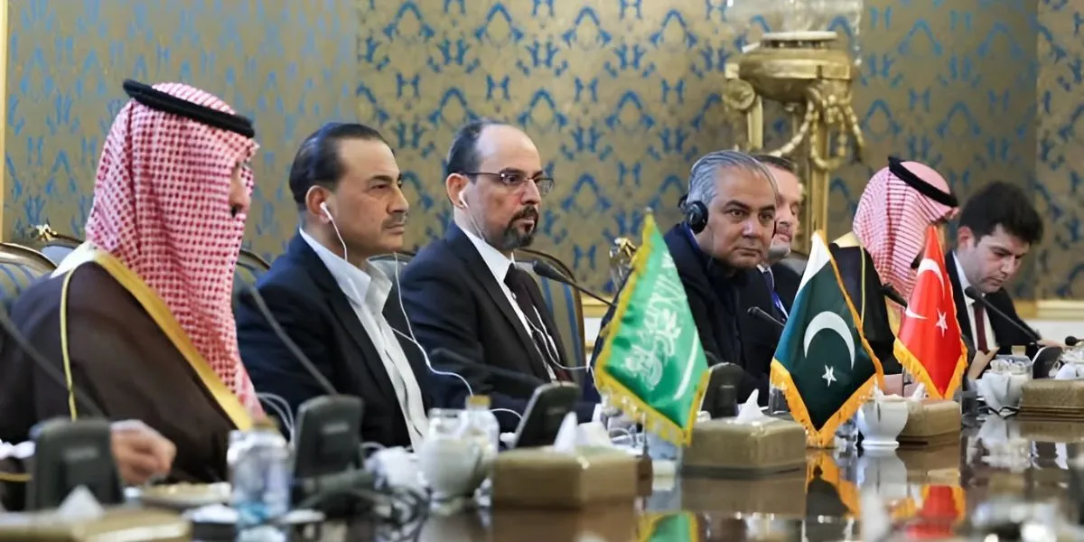 Pakistan Today | Makkah Pact Diplomacy, Iran Talks & Afghan Tensions Raise Regional Security Concerns