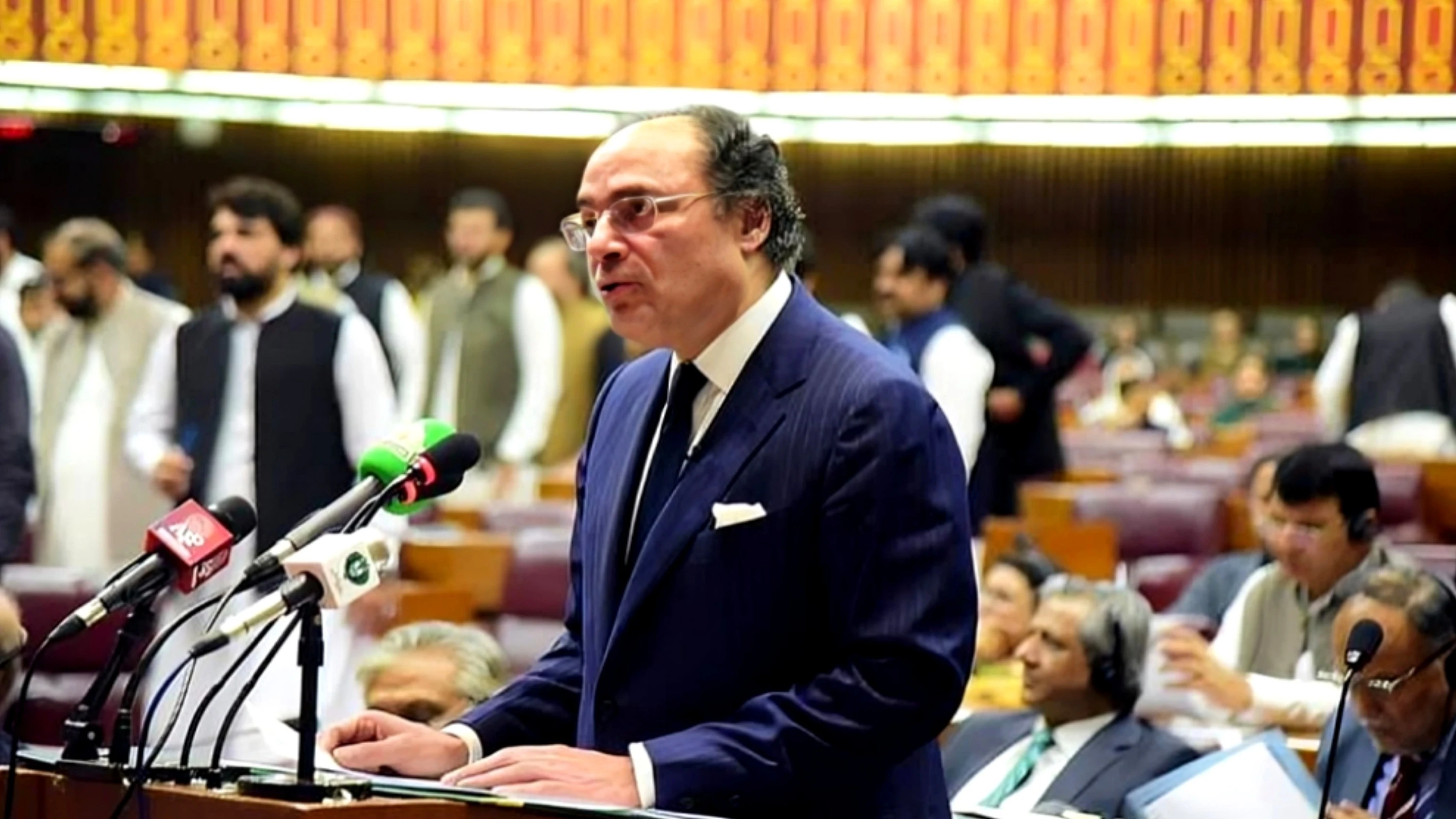 Federal Budget of 2025: A Projected Deficit of 6,000 Billion PKR with Key Proposals