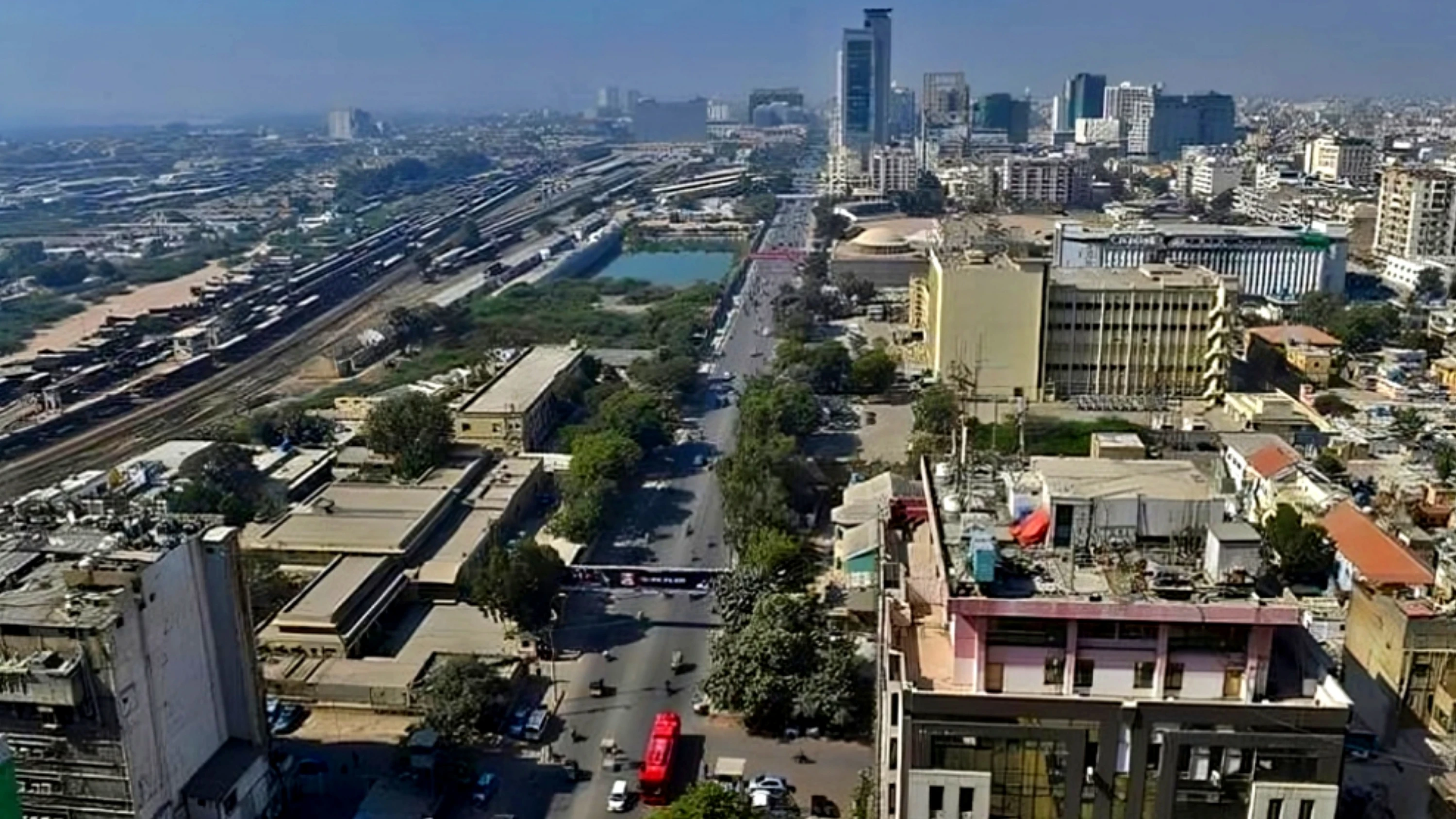 Karachi Once Again Ranked Among World’s Least Livable Cities in Global Survey