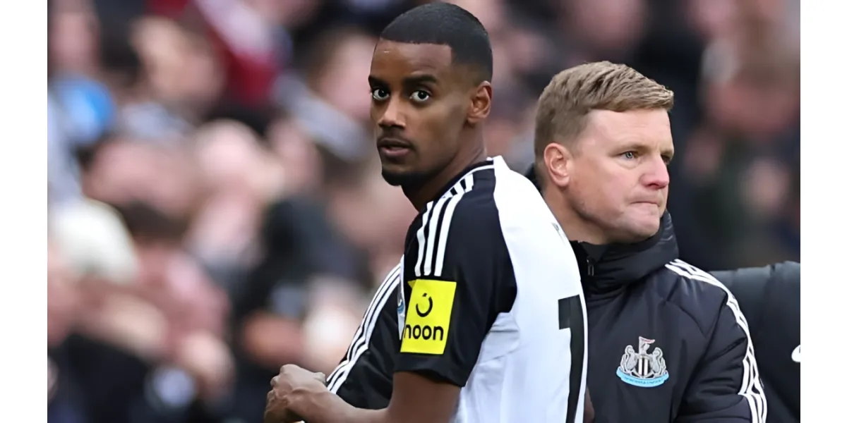 Newcastle Boss Eddie Howe Addresses Isak Exit Rumors in Seoul Tour