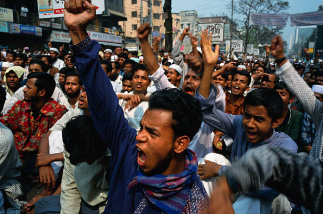 Thousands Rally in Bangladesh to Commemorate Student-Led Movement That Toppled PM Hasina
